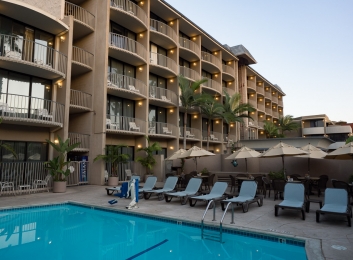 Best Western Plus Inn by the Sea